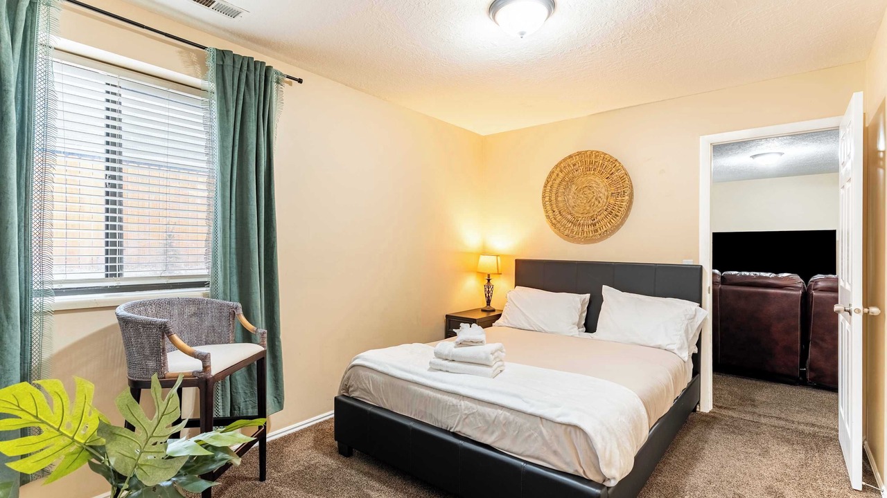Photo of Bedroom in South Salt Lake