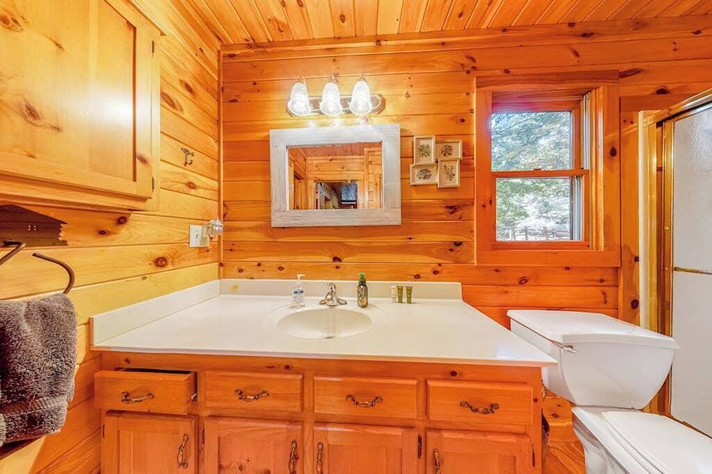 Photo of Bathroom in My Mountain