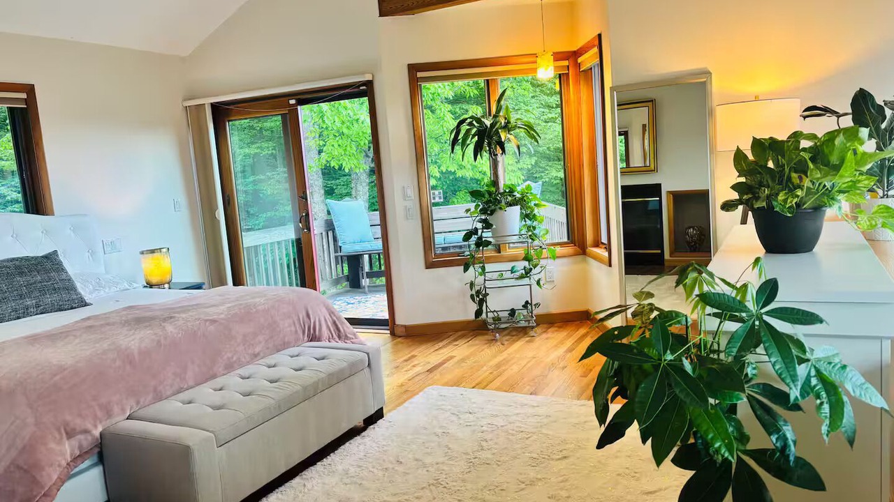 Photo of Bedroom in New Lebanon