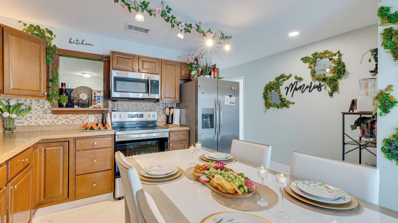 Photo of Kitchen in Orchid Lake Village