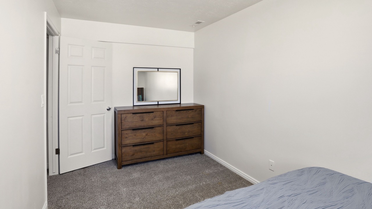 Photo of Bedroom in Roy
