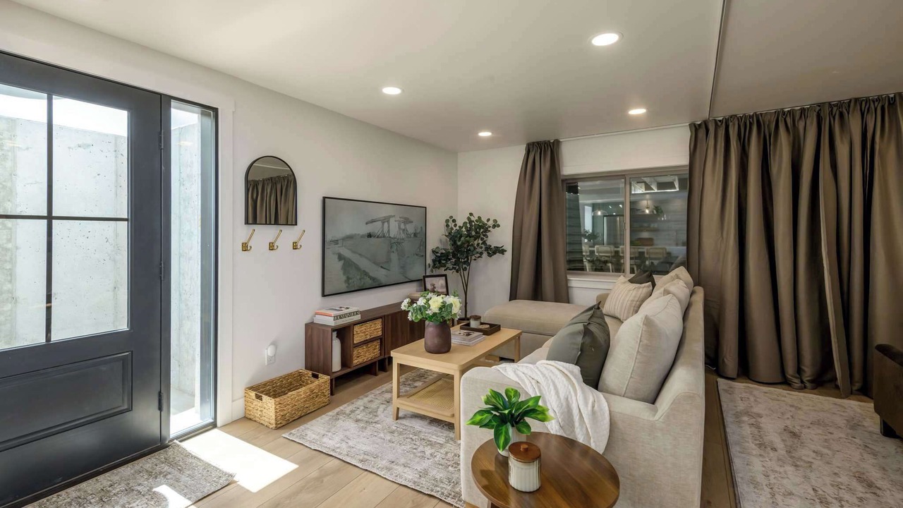 Photo of Livingroom in Silver Creek