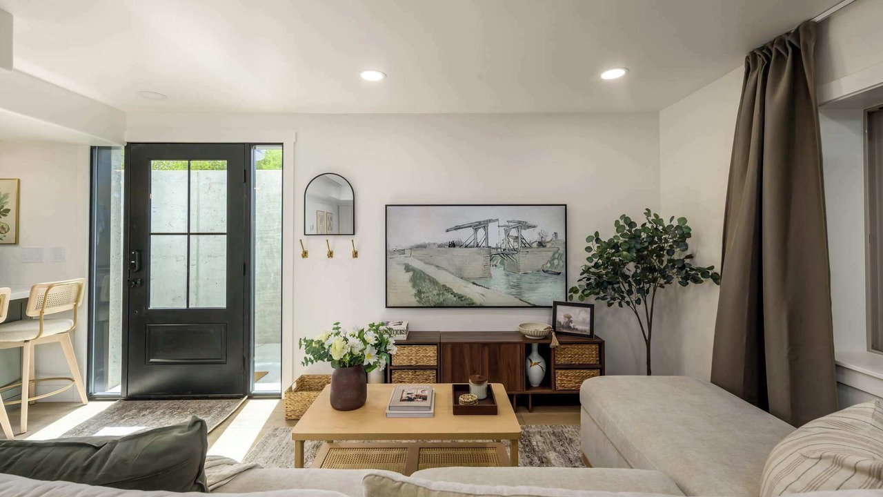 Photo of Livingroom in Silver Creek