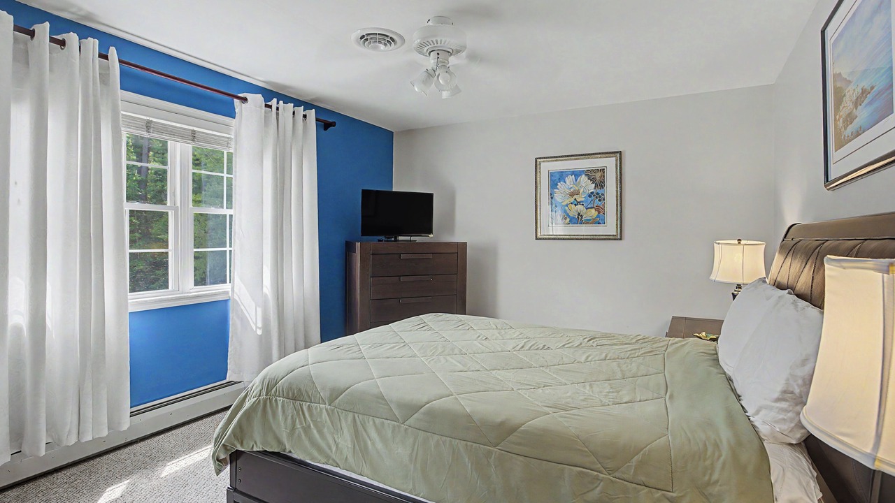 Photo of Bedroom in Warrensburg