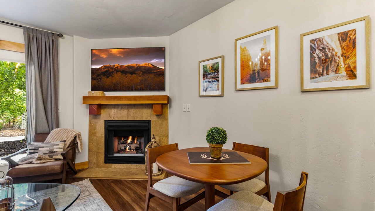 Photo of Livingroom in Bear Hollow Village