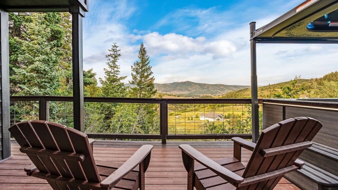 Photo of Patio Balcony in Summit Park
