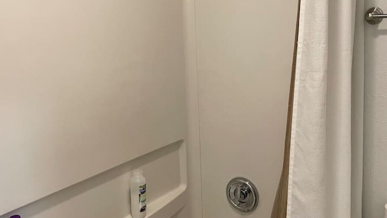 Photo of Bathroom in Fairpark