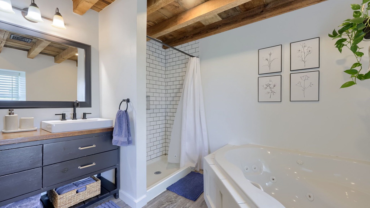Photo of Bathroom in Paradise