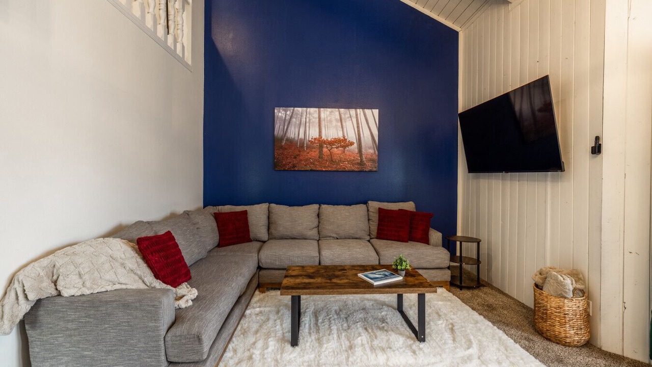 Photo of Bedroom in Cottonwood Heights