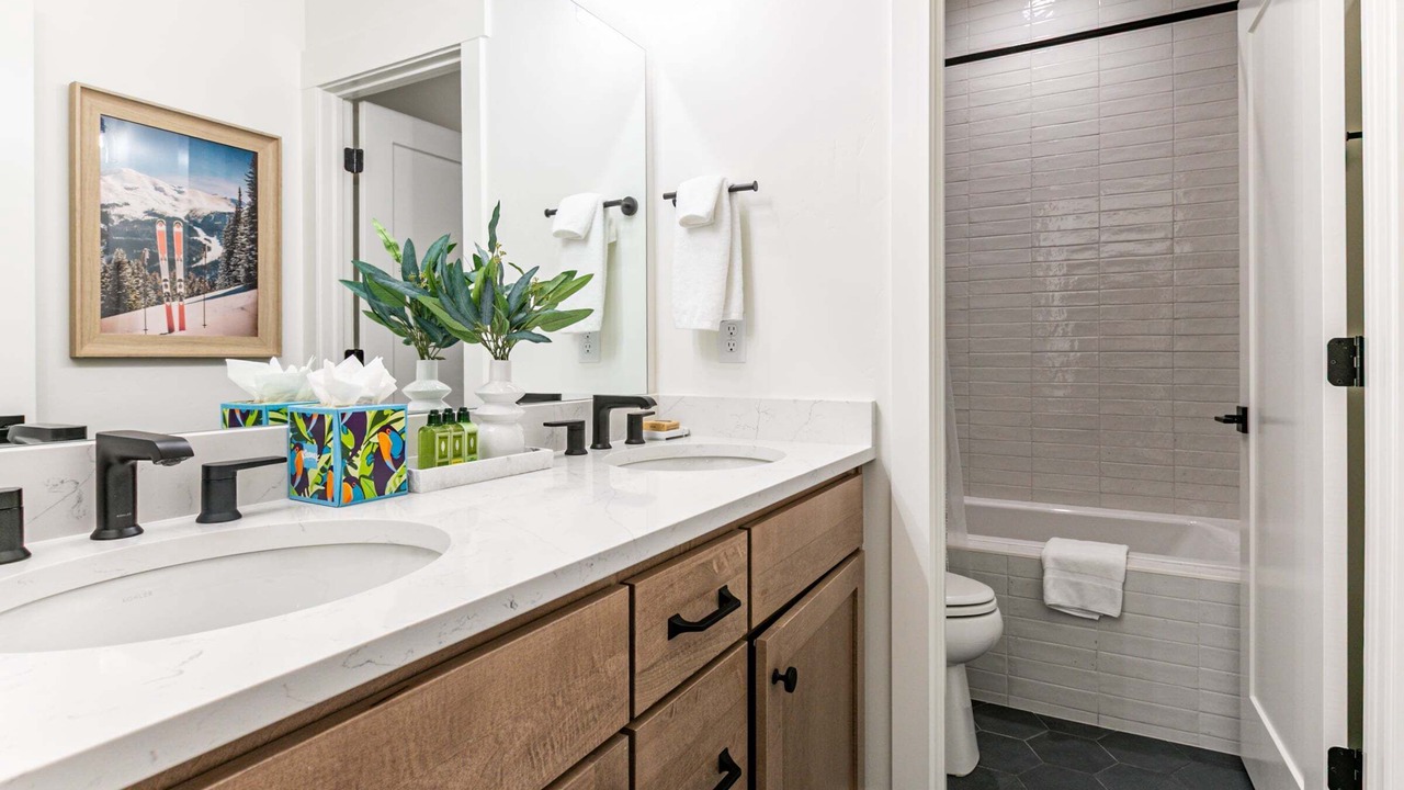 Photo of Bathroom in Deer Mountain