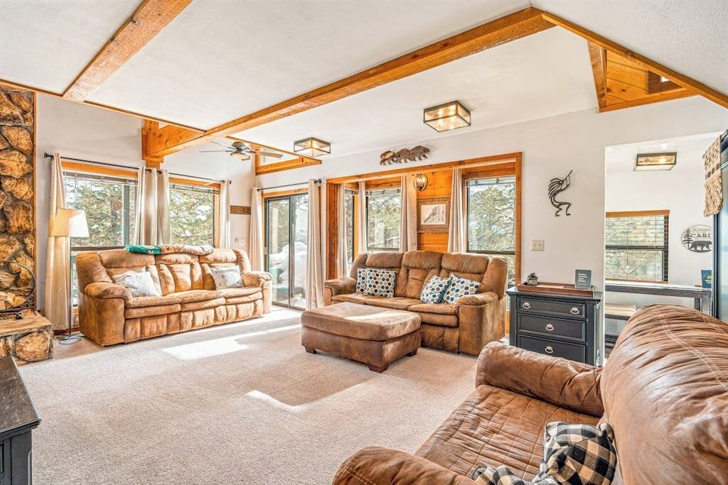 Photo of Livingroom in Bayfield