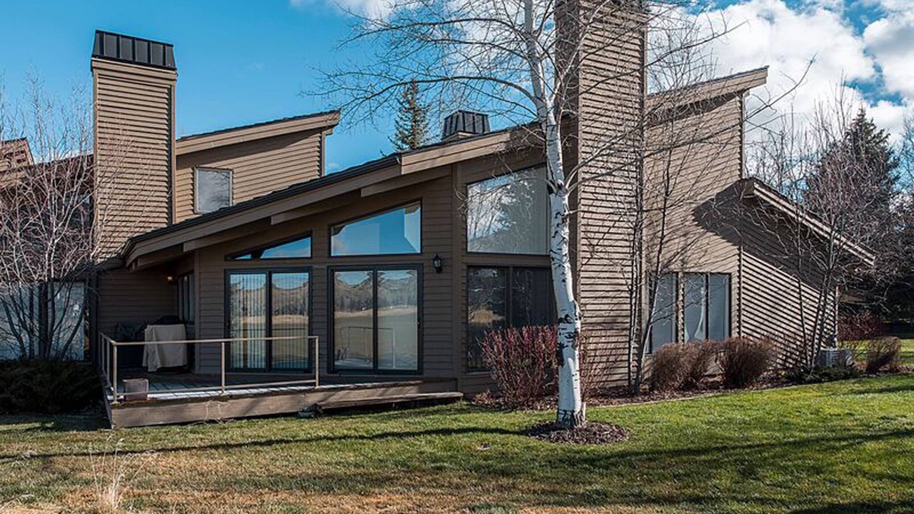 Photo of Outdoor in Park Meadows