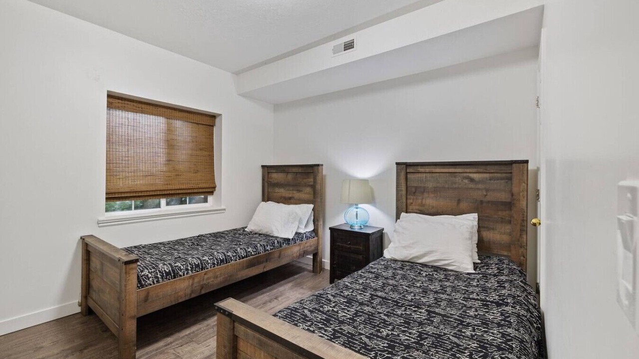 Photo of Bedroom in Bluffdale
