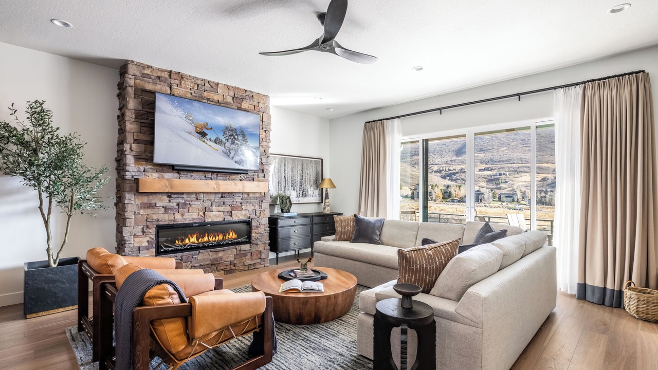 Photo of Livingroom in Deer Mountain