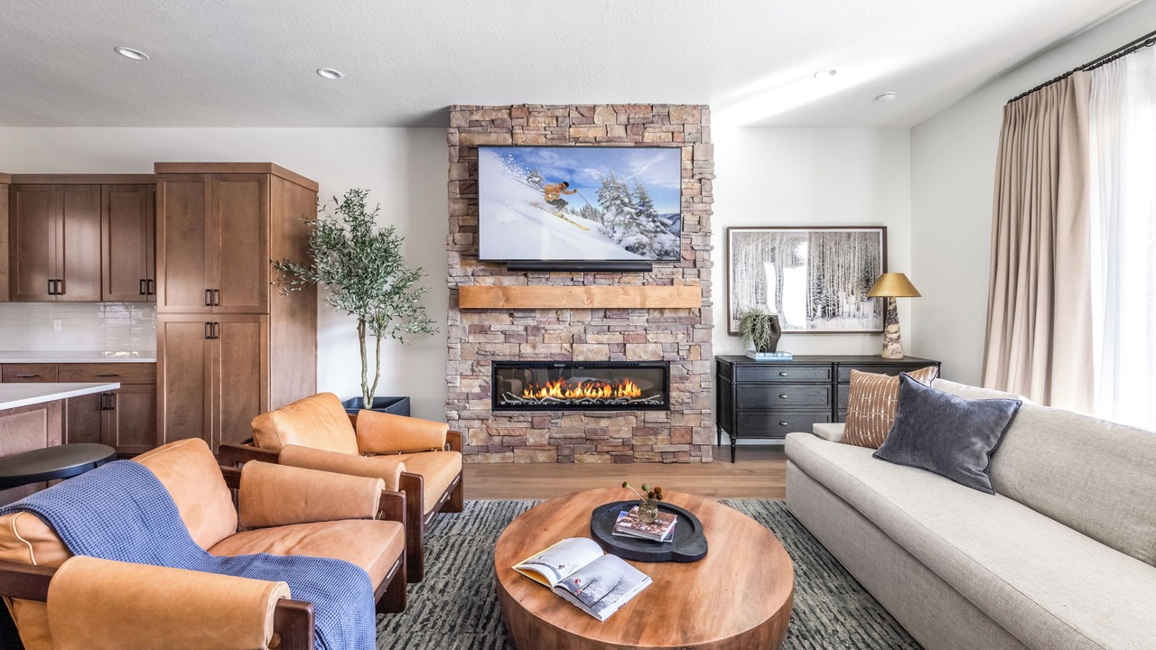 Photo of Livingroom in Deer Mountain