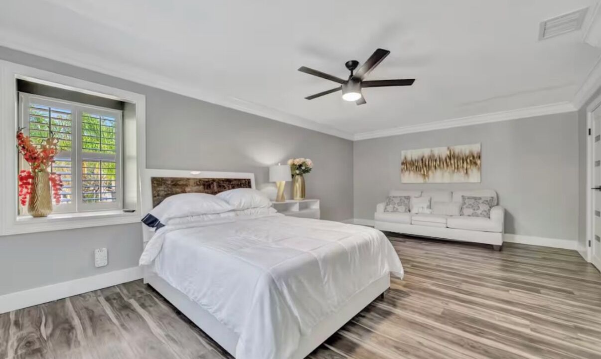 Photo of Bedroom in North Forest Hills