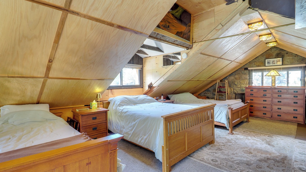 Photo of Bedroom in Sandy