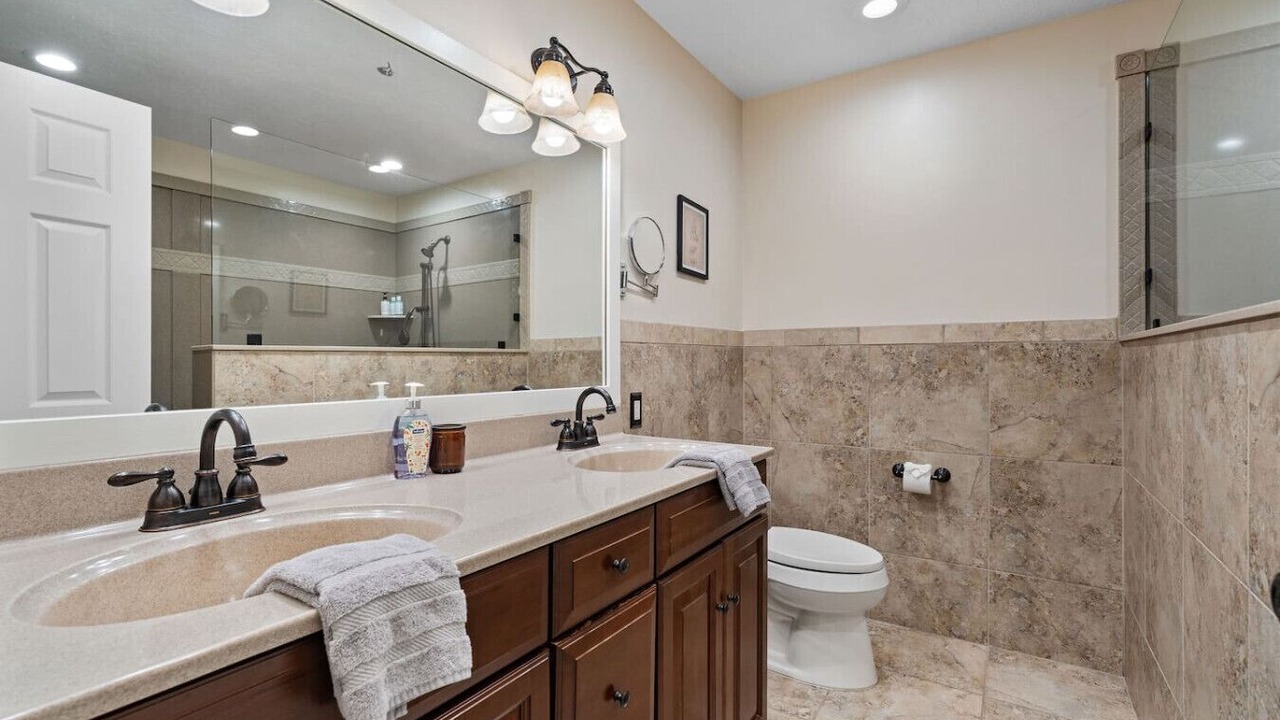 Photo of Bathroom in Cottonwood Heights