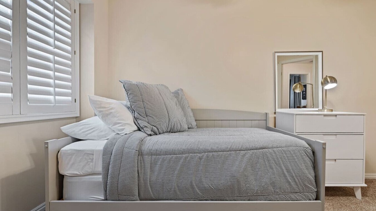 Photo of Bedroom in Cottonwood Heights