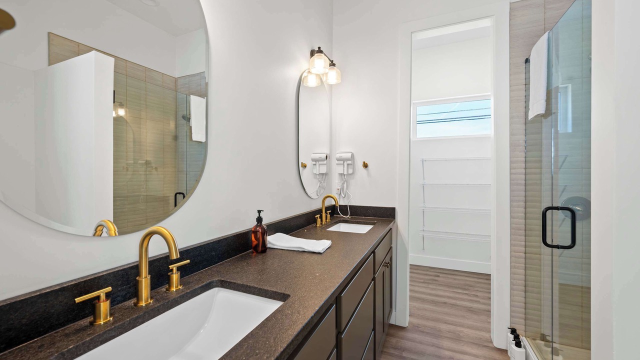 Photo of Bathroom in Dry Ridge