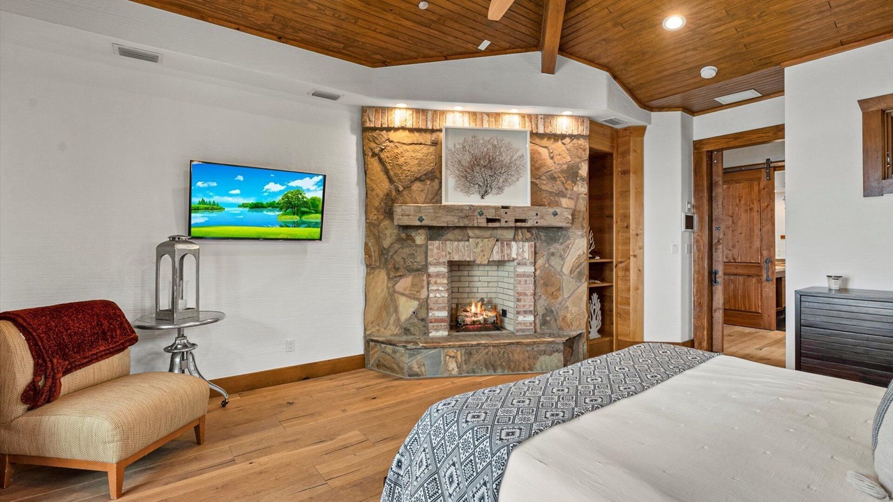 Photo of Bedroom in Whitney Beach