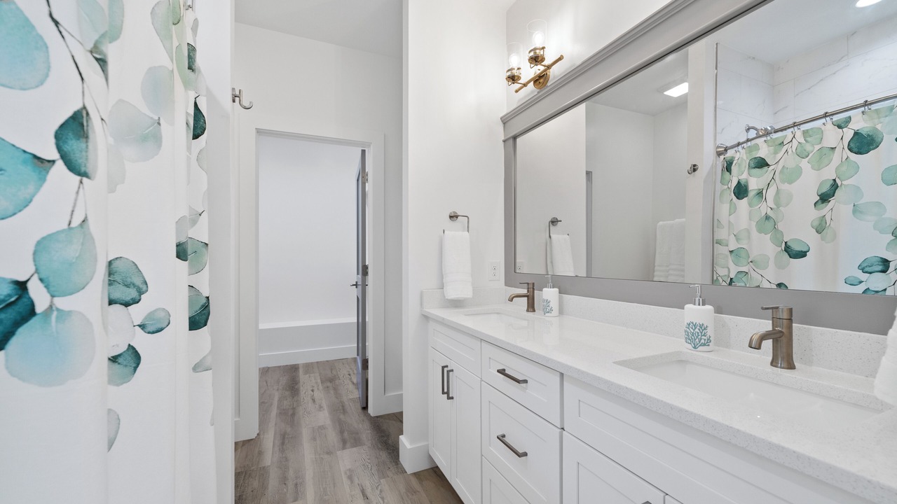 Photo of Bathroom in Oak