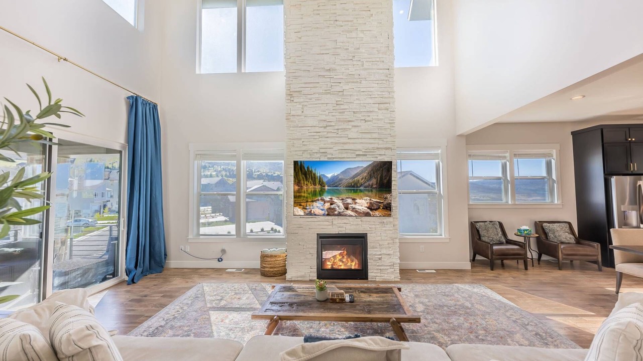 Photo of Livingroom in Deer Mountain
