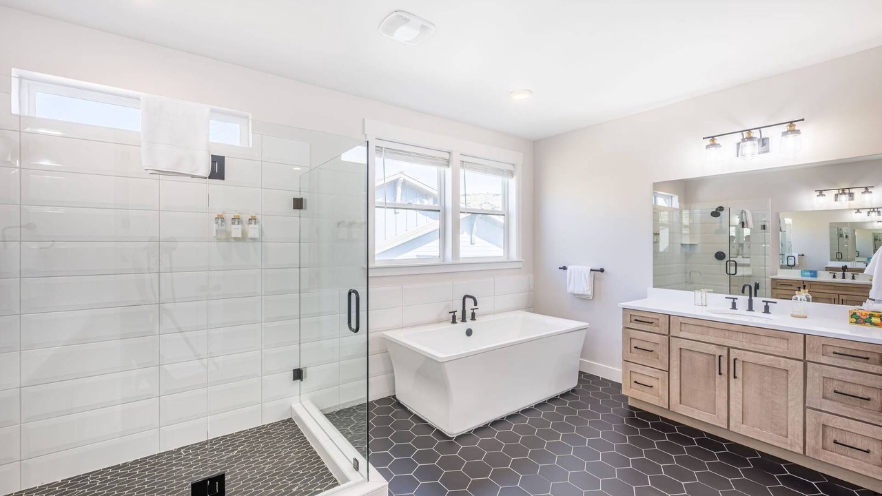 Photo of Bathroom in Deer Mountain