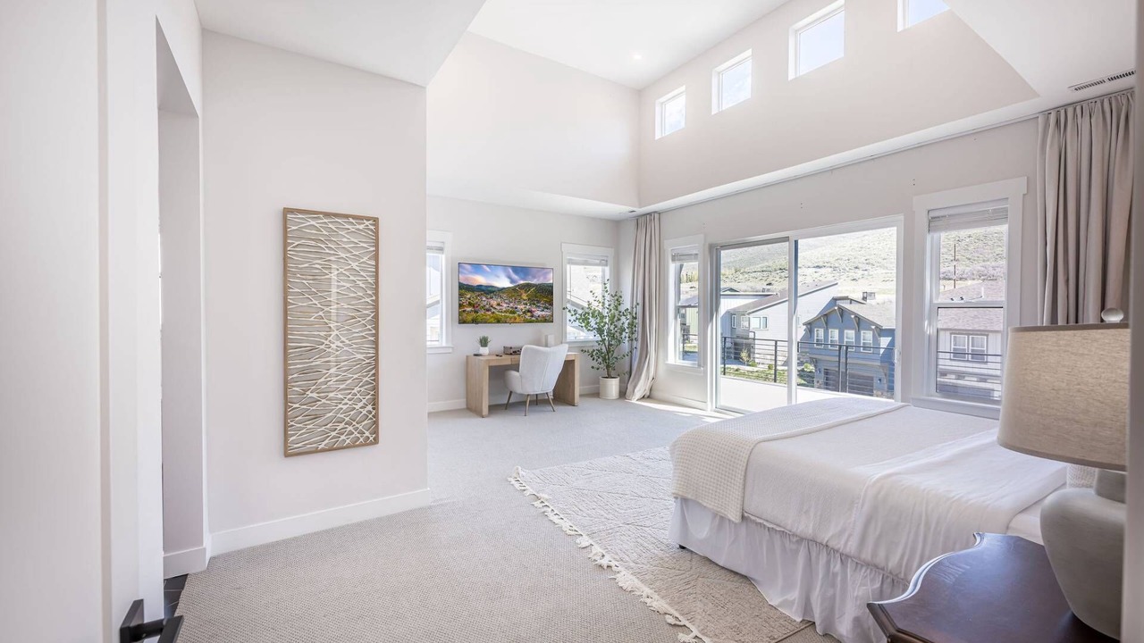 Photo of Bedroom in Deer Mountain