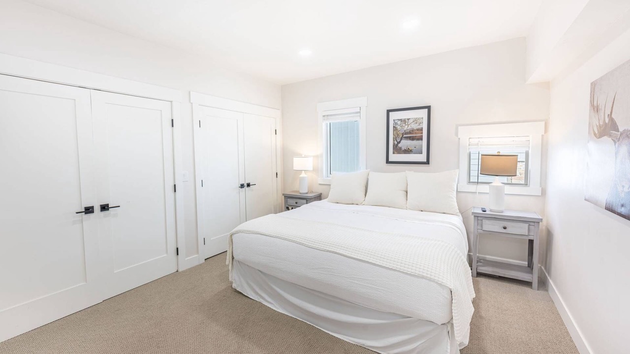 Photo of Bedroom in Deer Mountain