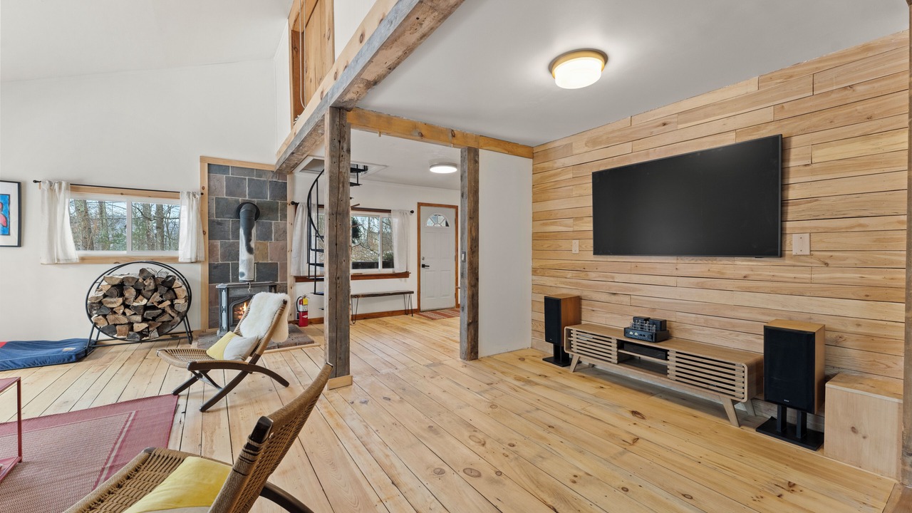 Photo of Livingroom in Pownal