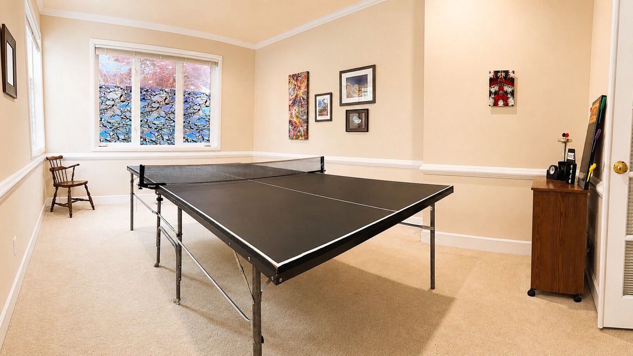 Photo of Bedroom in North Creek