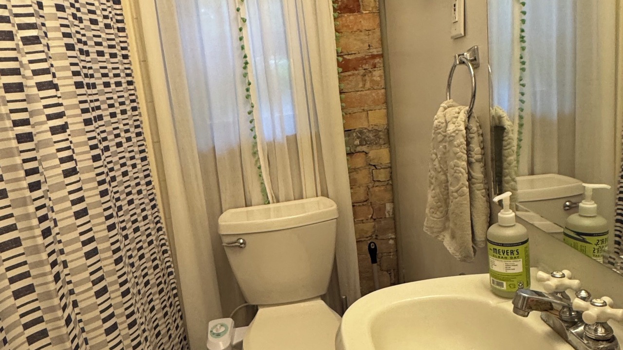 Photo of Bathroom in East Central