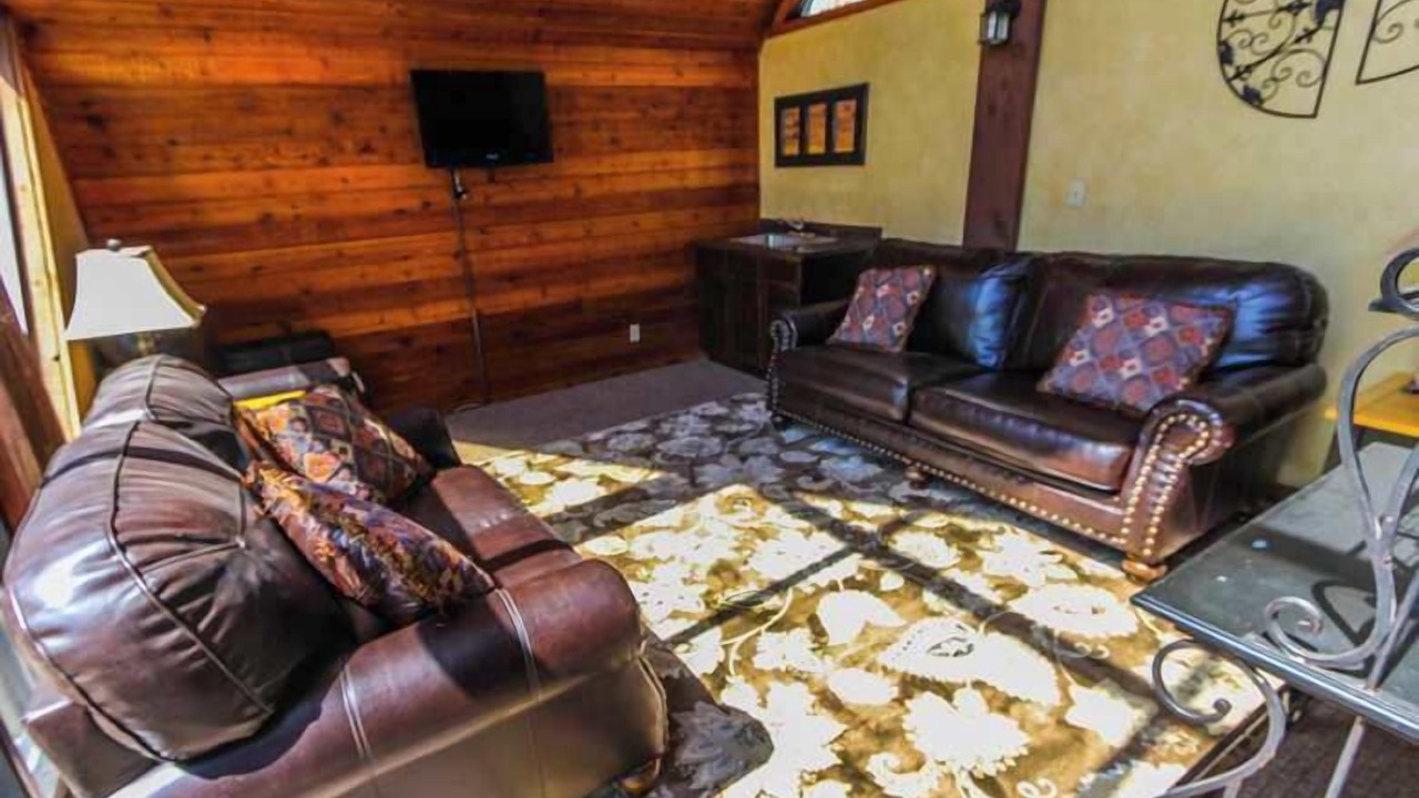 Photo of Livingroom in North Park City