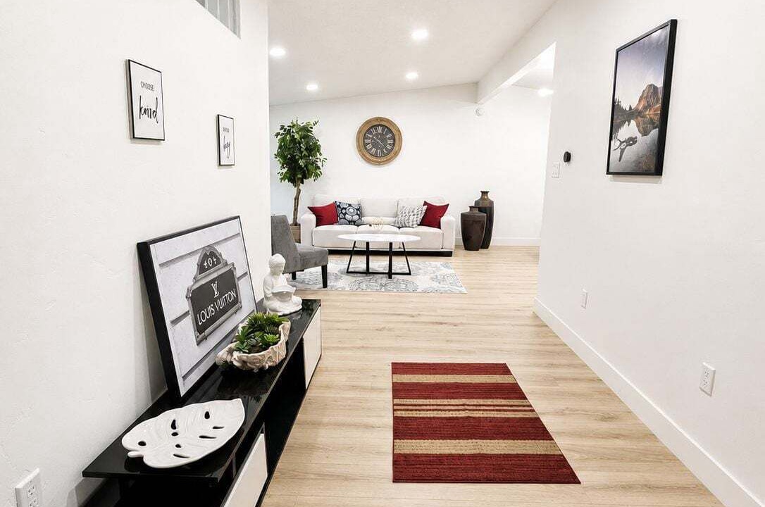 Photo of Livingroom in Sandy