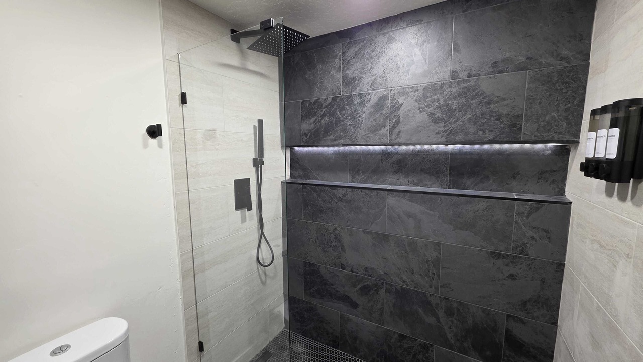 Photo of Bathroom in Sandy