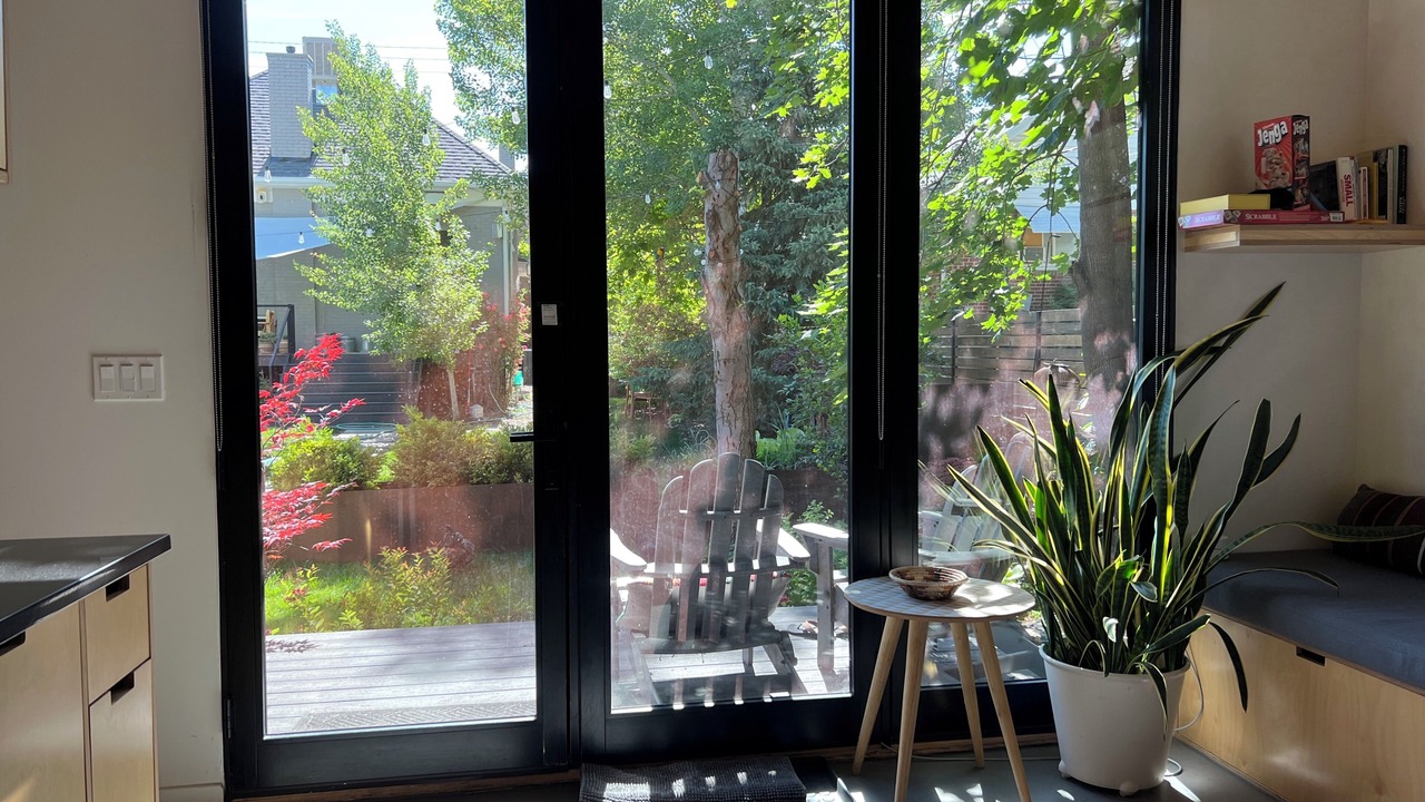 Photo of Livingroom in Central City