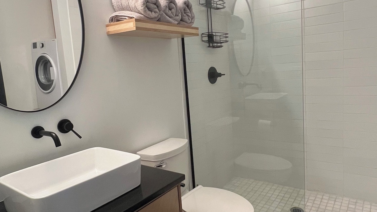 Photo of Bathroom in Central City