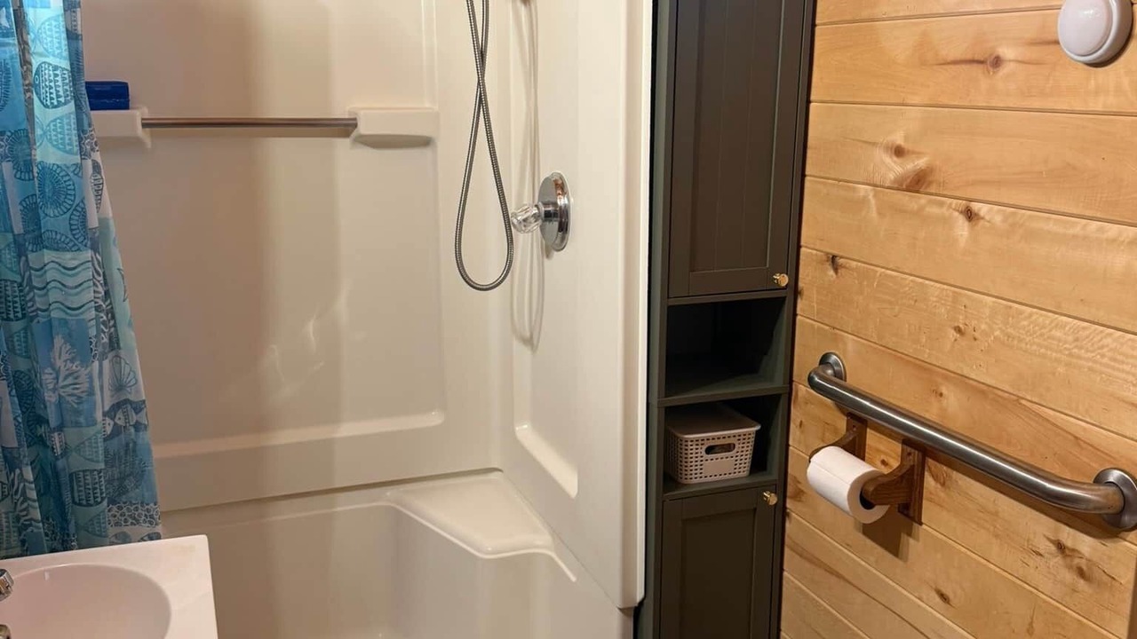 Photo of Bathroom in Mancos