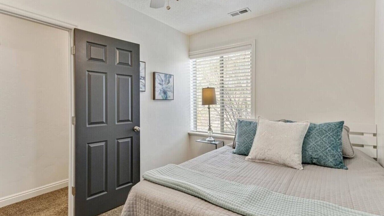 Photo of Bedroom in Orchard North