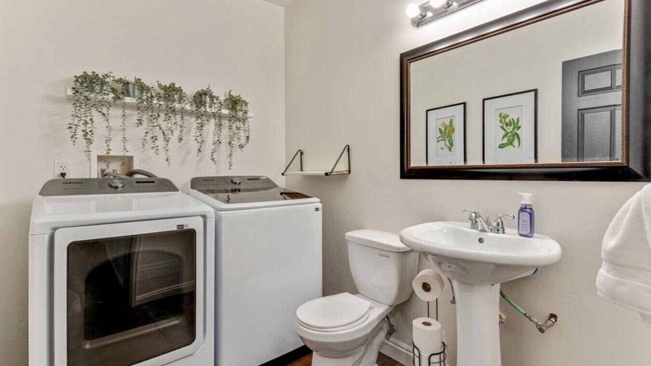 Photo of Bathroom in Orchard North