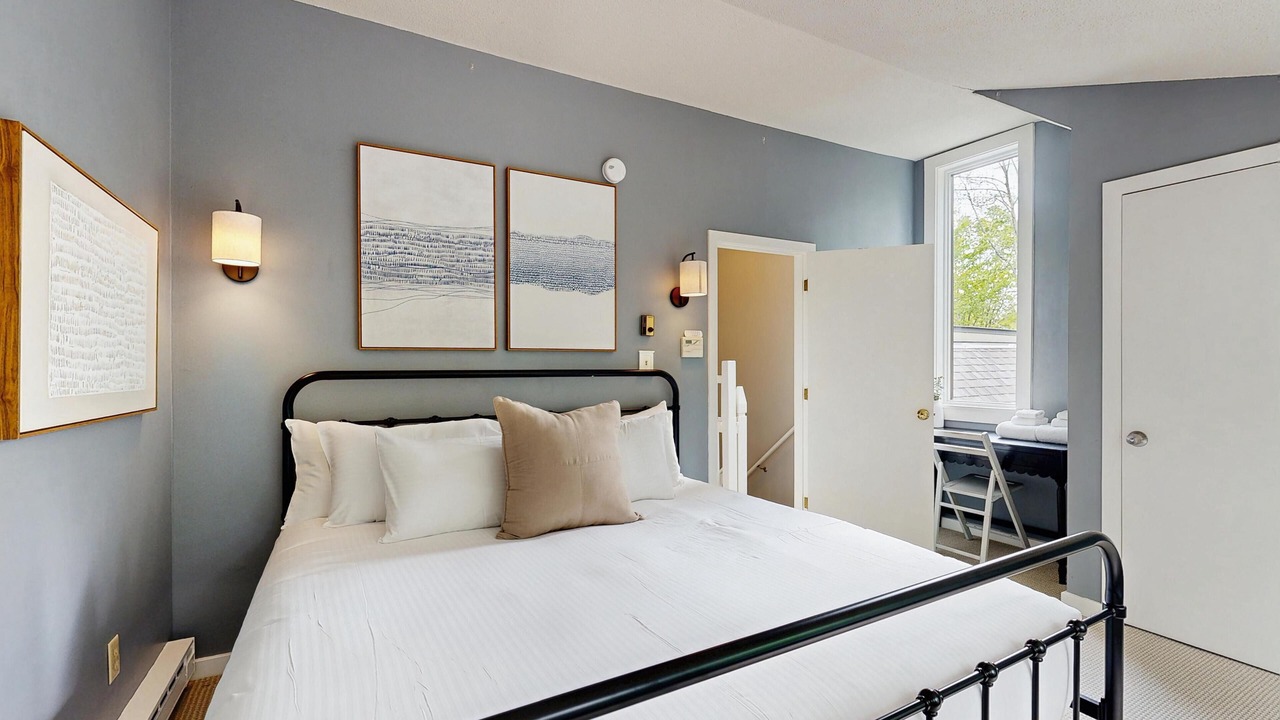Photo of Bedroom in West Hartford