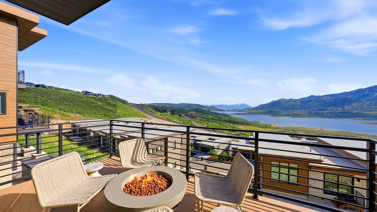 Photo of Outdoor in Deer Mountain