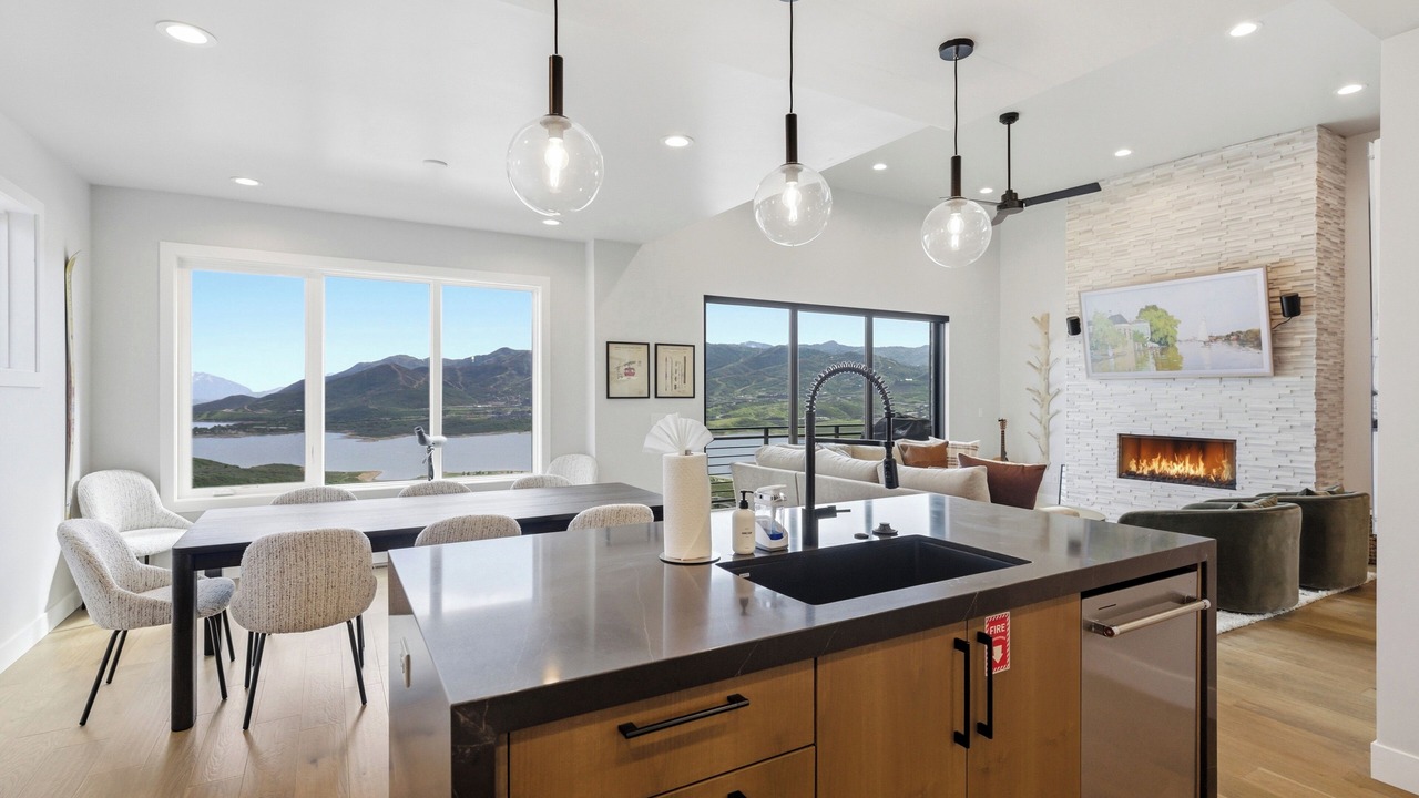 Photo of Outdoor in Deer Mountain