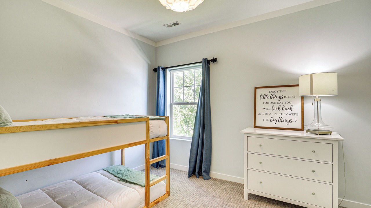 Photo of Bedroom in Daybreak