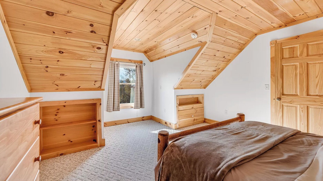 Photo of Bedroom in Carrabassett Valley