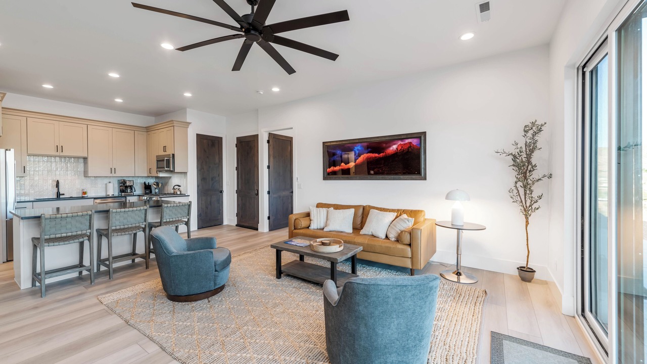 Photo of Livingroom in Toquerville