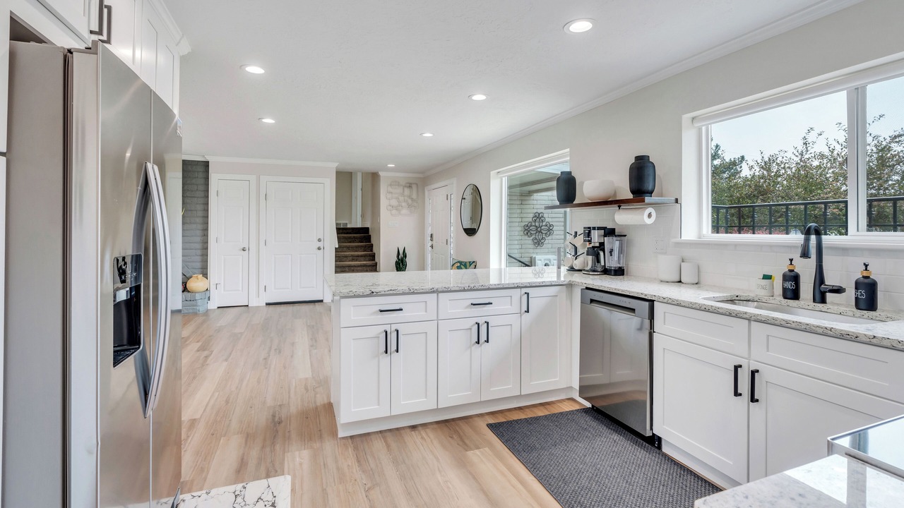 Photo of Kitchen in Scera Park South