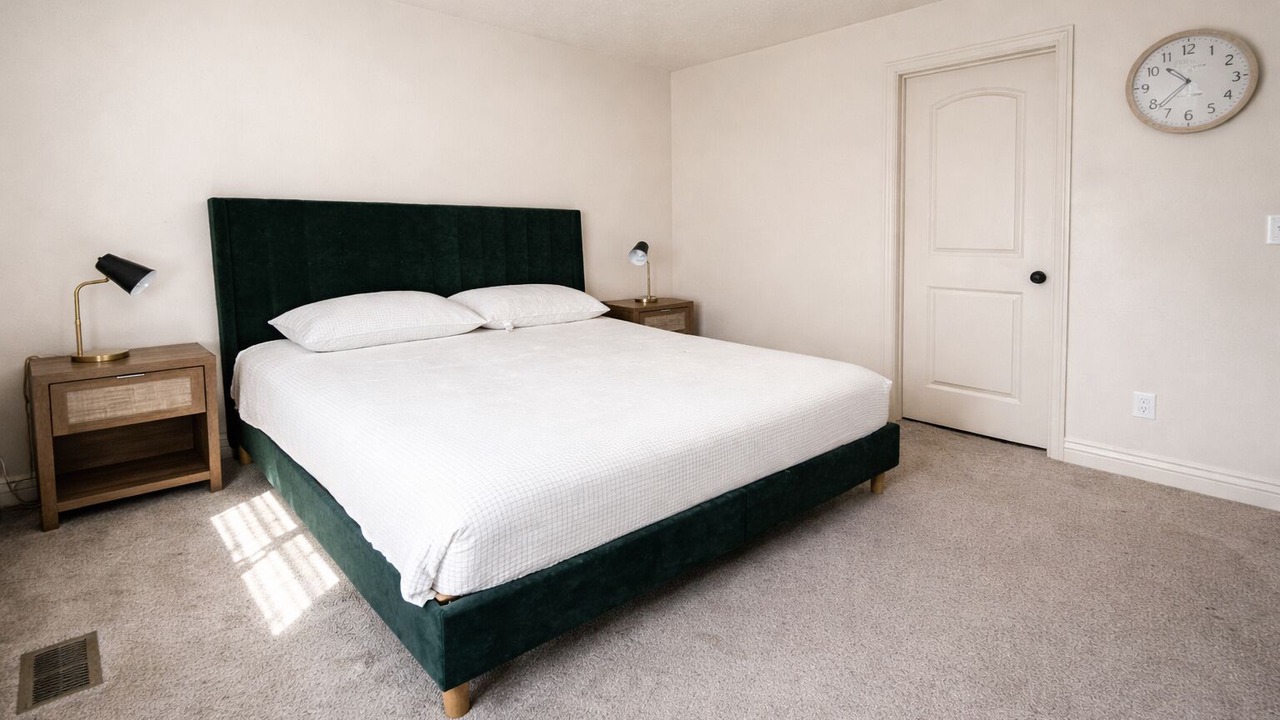 Photo of Bedroom in Springville