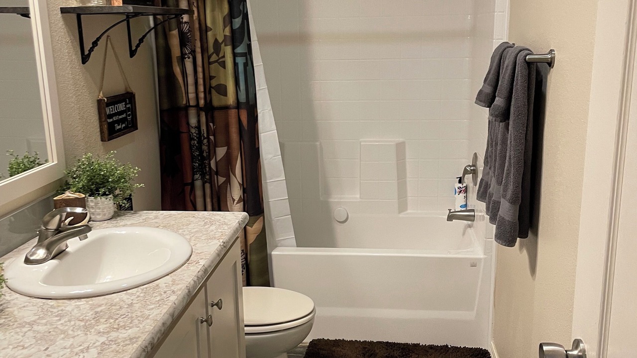 Photo of Bathroom in Hatch